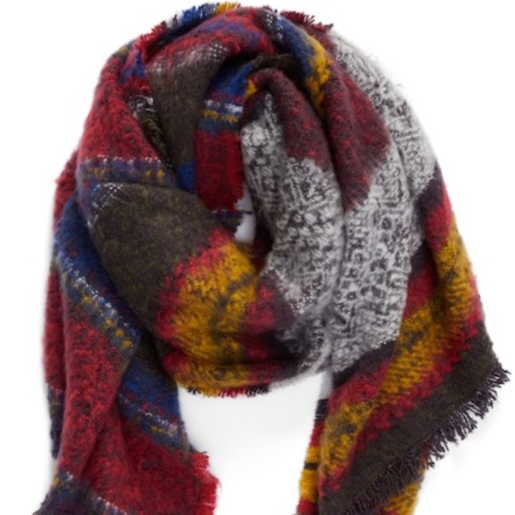 Treasure & Bond Brushed Stripe Blanket Wrap - Picture 4 of 6